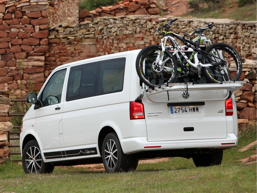  Volkswagen Multivan OutDoor Edition 2014 года  (фото 13 из 14)